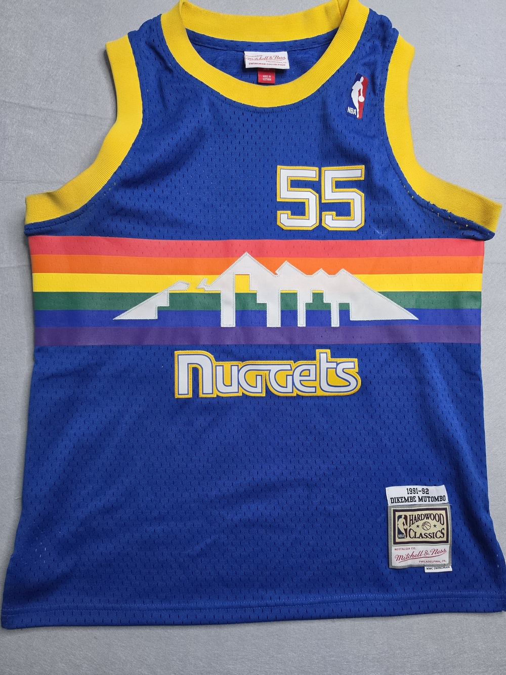 Mitchell & Ness Dikembe mutombo denver nuggets‎ Women’s jersey Large 14-16 Blue
